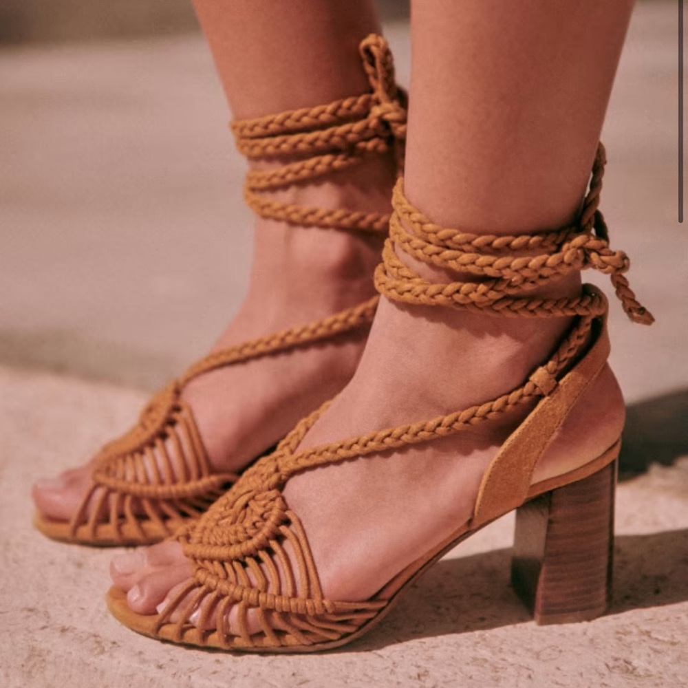Sézane Lucia camel macrame high sandals NEW box w/dust bag. THESE are gorgeous!!